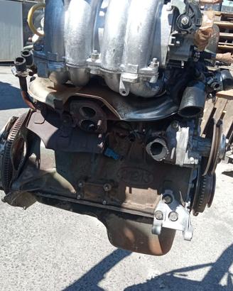 Motore 21214 Lada Niva 1.6B 2004 118000km GPL