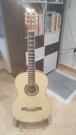Chitarra acustica elettrificata ffalstaff