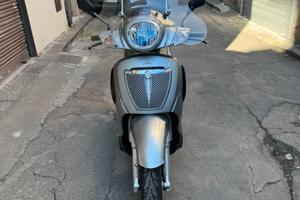 Aprilia Scarabeo Light 125cc