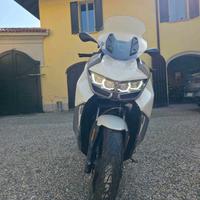 Scooter BMW C GT400