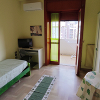 Stanza femminile comfort, anche pochi mesi