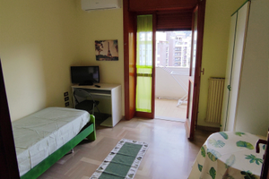 Stanza femminile comfort, anche pochi mesi