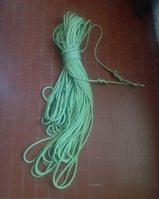 Beal Stinger III 9.4 Unicore Dry cover corda