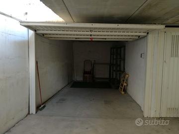 Garage a loano