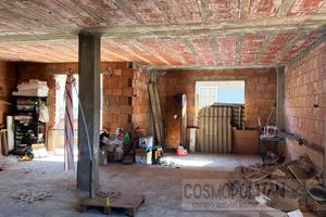 Appartamento grezzo 1° piano accesso indipendente