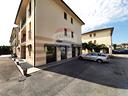 locale-commerciale-sernaglia-della-battaglia
