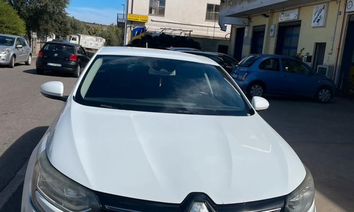 Renault Megane Energy Bose