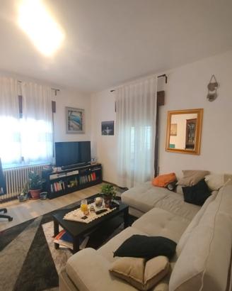ESTE - Ampio appartamento con giardino privato