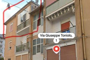 Appartamento mq. 76, via G. Toniolo 1