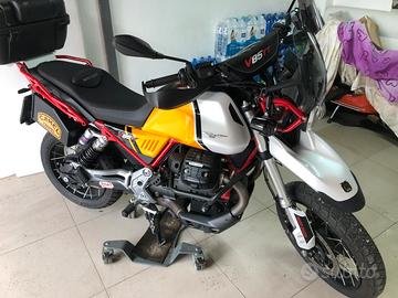 Moto Guzzi V85tt