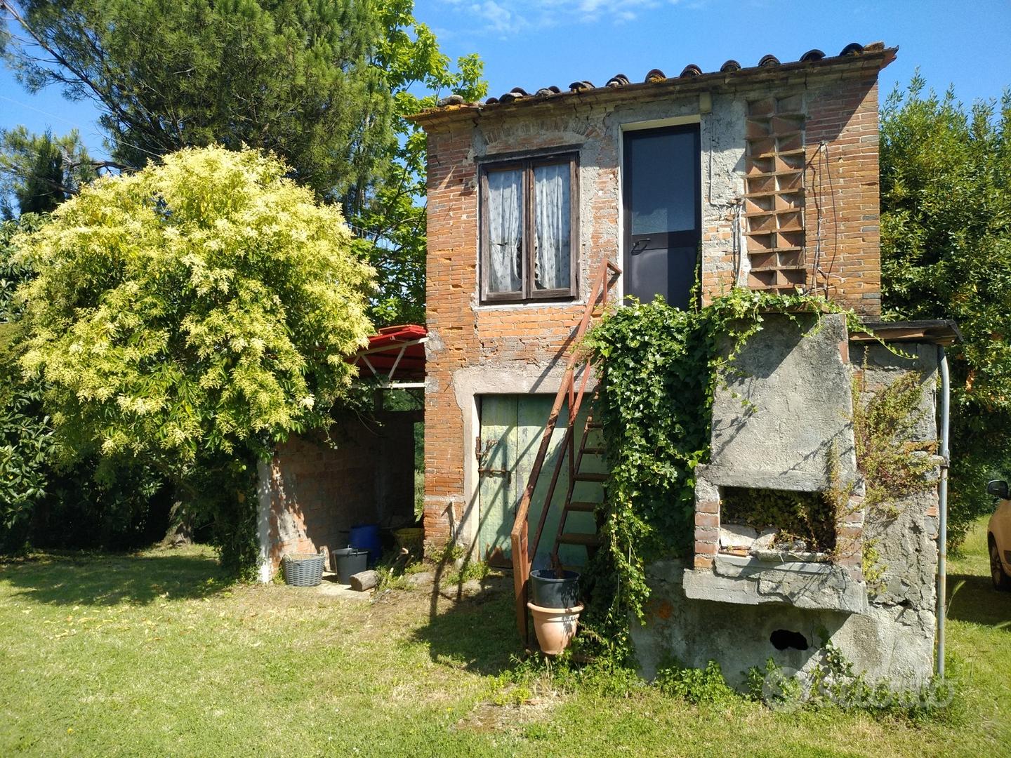 Rustico in Toscana - Lucca - Vista 5