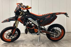 Hm motard moti