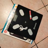 Smart Bilancia: calcolo grassi proteine liquidi