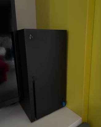 Xbox serie X + 2 joypad + giochi