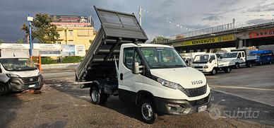 IVECO DAILY 35C12 RIBALTABILE TRILATERALE MT3.1