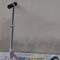 Monopattino in acciaio ripiegabile - Reptor