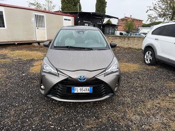 Toyota Yaris 1.5 Hybrid 5 porte Active