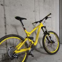 BICI ENDURO COMMENCAL