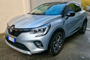 Renault Captur 1.6 Full Hybrid Techno
