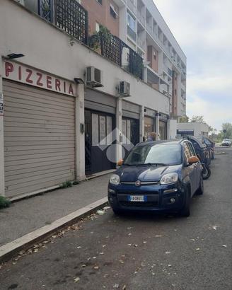 NEGOZIO A ROMA