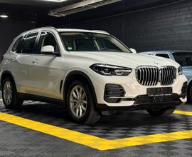 Bmw X5 xDrive 30d+Telecamera+Gancio Traino