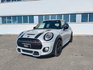 MINI Mini 5 porte (F55) Mini 2.0 Cooper S Hype...