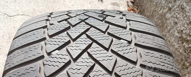 Gomme bridgestone Lm005