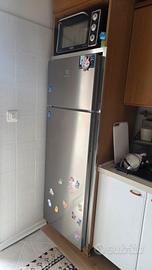 Frigorifero Electrolux 161cm( LTB1AE28U0) - 2022