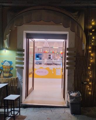 Disponibile attività di yogurteria ben avviata