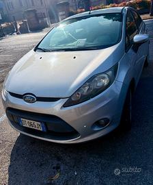 Ford Fiesta 1.2 82 CV Titanium