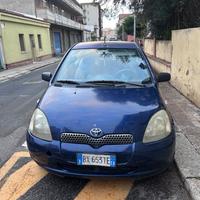 Toyota Yaris 2001