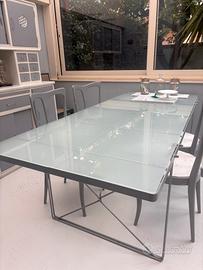 Tavolo vetro satinato e metallo