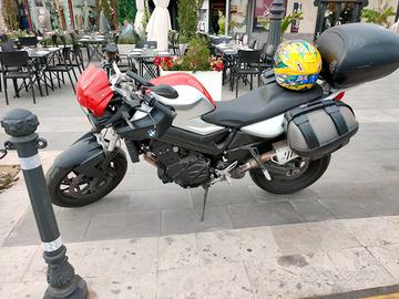 BMW F 800 R - 2009 con tris valige BMW