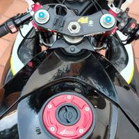 Suzuki GSX R 750 K7 Allest. Pista con Documenti