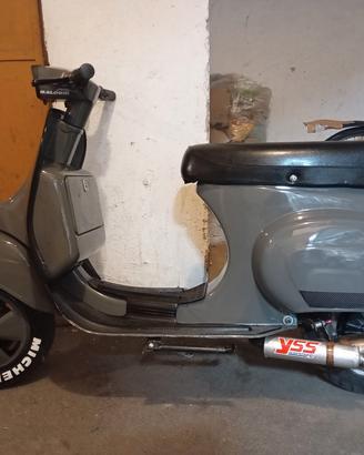 vespa 50 special