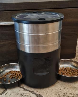 Distributore automatico cibo gatti/cani 2 ciotole
