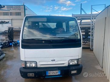 Capstar doppia cabina con gru