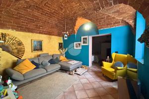 CASA SEMINDIPENDENTE A TRINO
