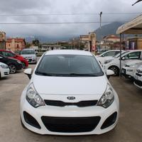 Kia Rio 1.1 CRDi WGT 5p. LX