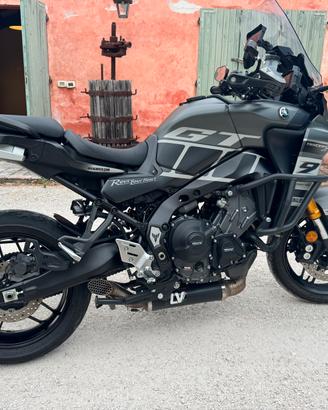 Yamaha Tracer 9 GT Leovince - Carplay