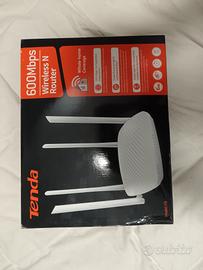 Router wifi Tenda F9 600mbps+2 Powerline+2 CaviLan