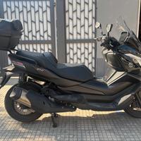 VOGE SFIDA SR4 400 MAX USATO