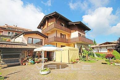 Villa di 770 m² con più di 5 locali e box auto dop