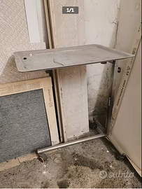 Vassoio da letto ospedaliero