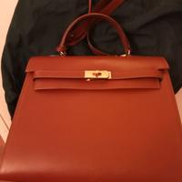 borsa in pelle modello Kelly