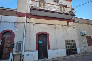 TALSANO- Via Lepanto , indipendente con giardino