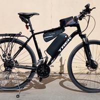 Bici Trek a pedalata assistita