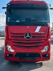Mercedes actros 5 2551