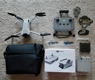DJI Mini 3 + Batterie Filtri ND Borsa e Accessori