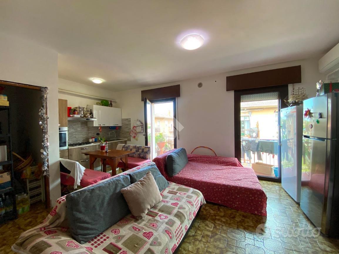 3 LOCALI A NOGAROLE ROCCA - View 3